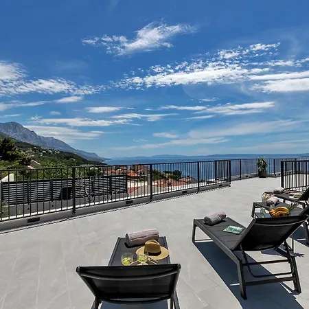 Villa Brela Villa *